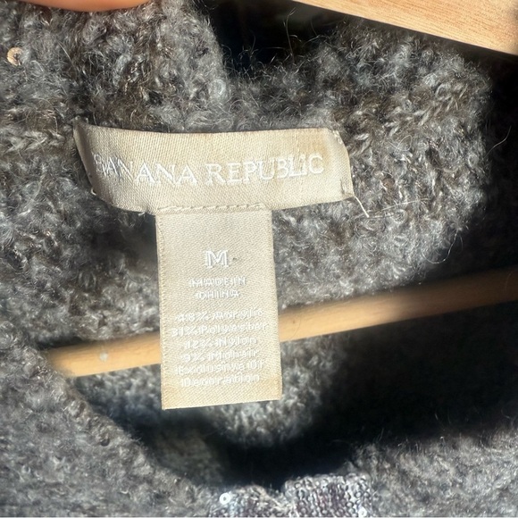 Banana Republic Brown Sequin-Trim Sweater cardigan Jacket Size Medium - Picture 6 of 6